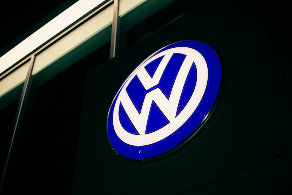 Volkswagen Implements Major Job Cuts with Up to €450,000 Severance and a “Turbo Bonus”